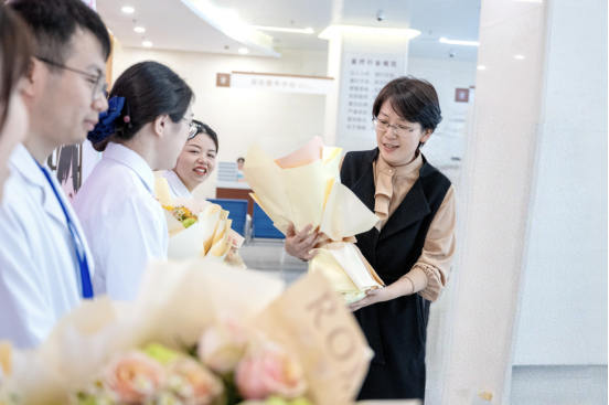 �h�I(l��ng)��(d��o)��Ժ�_չ�o(h��)ʿ��(ji��)ο�����